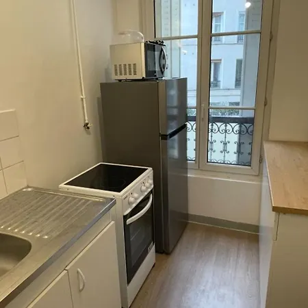 In - In Gare De Lyon Guest house Paris